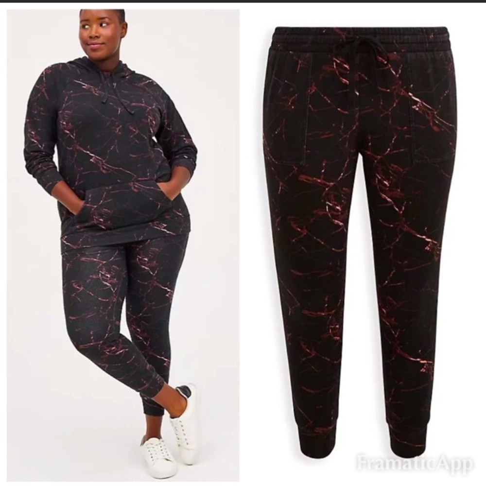 Torrid Sz 2 cozy fleece jogger- Marble